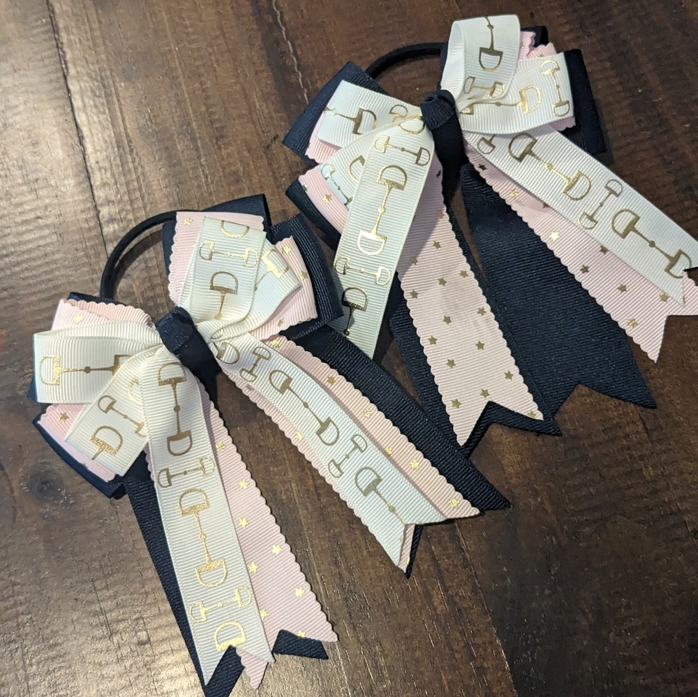 Girls horse show bows